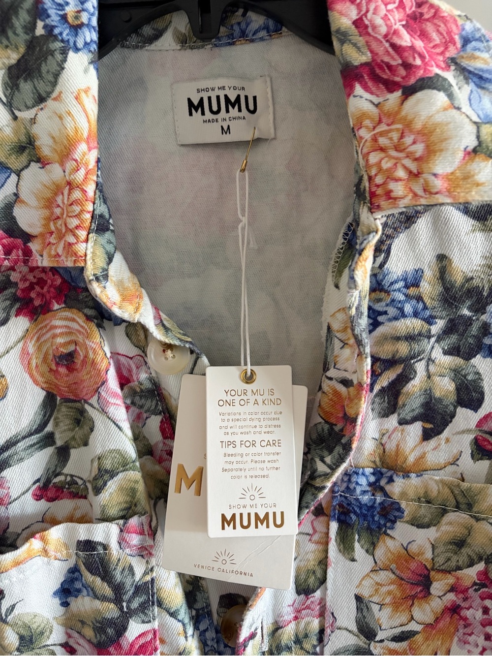 Show Me Your MuMu Multicolor Floral Button-Front romper - Picture 4 of 7